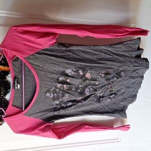 Medium Say Anything skull & crossbones long sleeve shirt